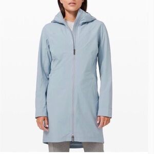 LuluLemon Rain Rebel Raincoat Size 6